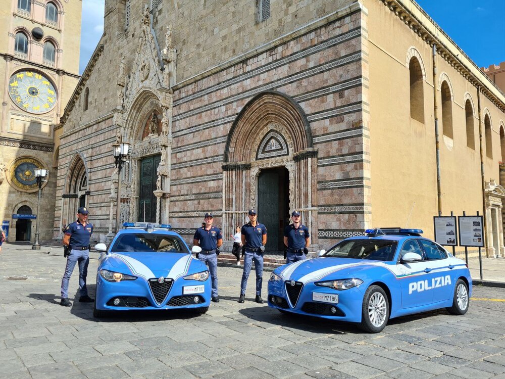 Armi E Munizioni In Casa Arrestato Enne Messinese Amnotizie It