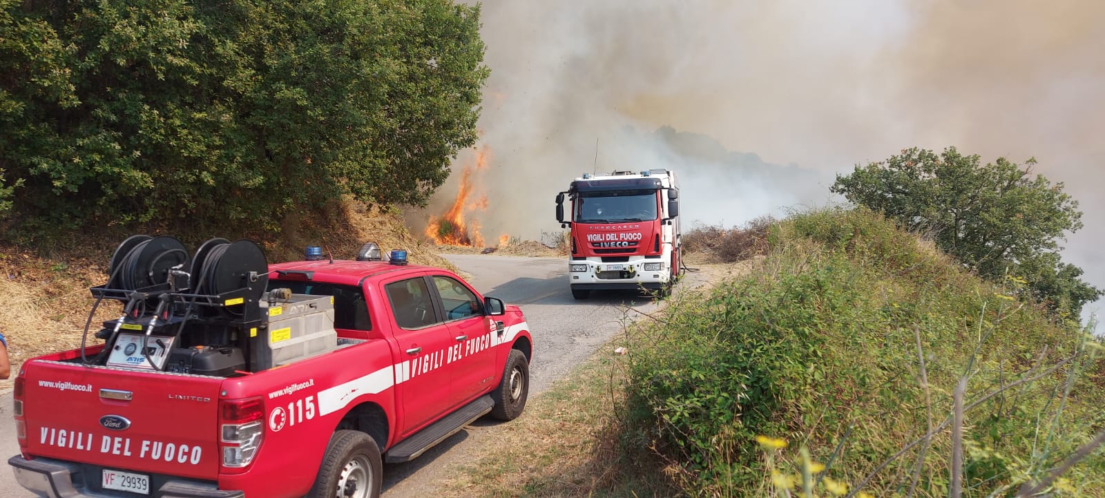 Incendio A Castellumberto Intervengono I Vigili Del Fuoco Amnotizie