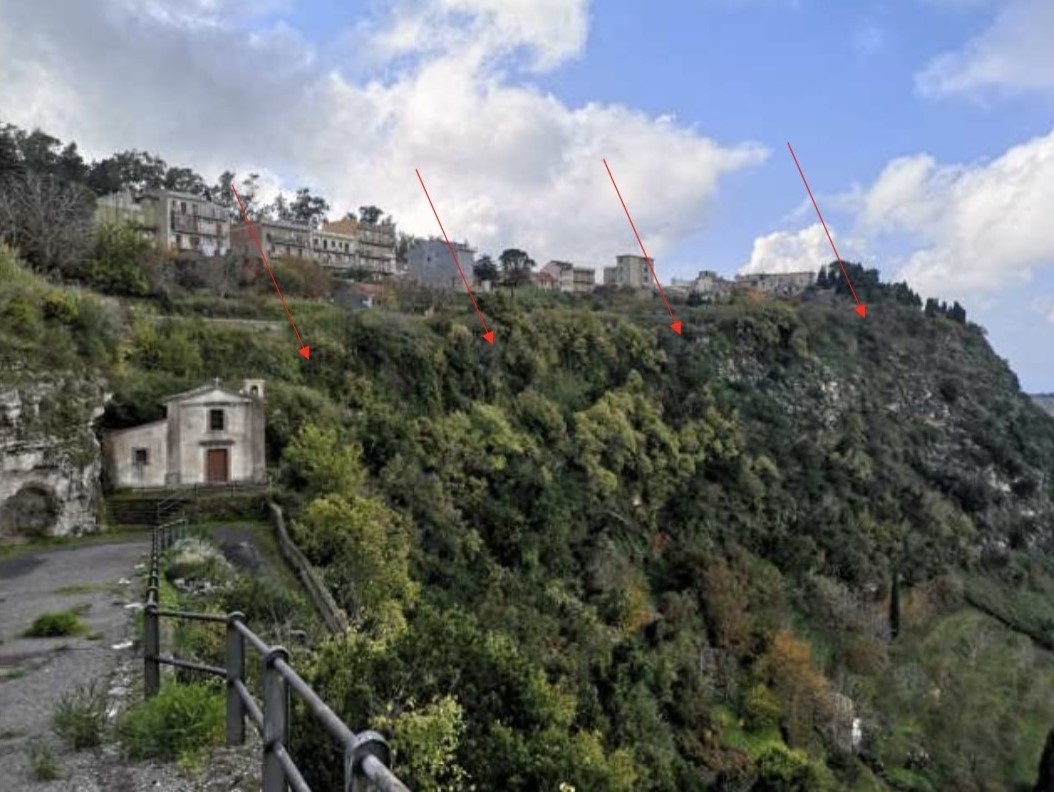 Frane A Rometta Al Via La Gara Per Il Consolidamento Del Centro