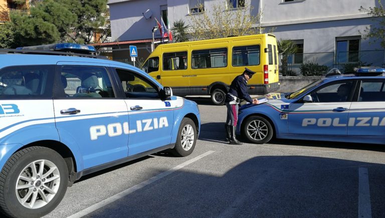 Barcellona P.G., fermo amministrativo per due scuolabus