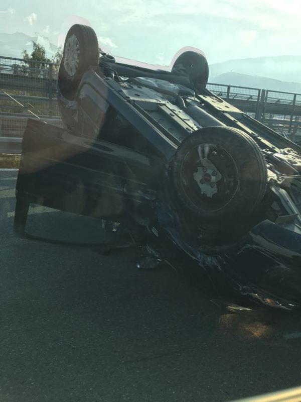 Patti, incidente sul viadotto Montagnareale della A/20