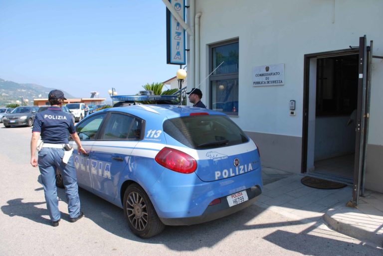 Denunciate due bielorusse per ricettazione