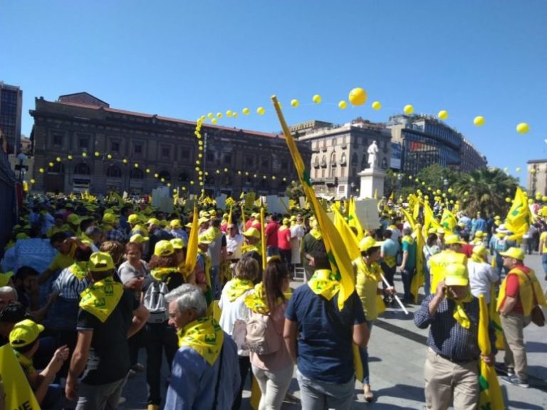 Coldiretti in piazza, “non è una regione per giovani”