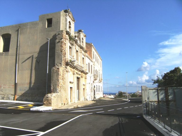 Barcellona, Genius Loci interviene sulla strada del convento dei Basiliani