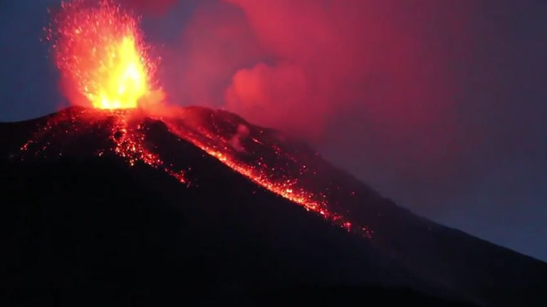 Stromboli, domani le prove del sistema automatico di allarme per le eruzioni