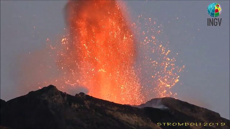 INGV, “Lo Stromboli è in stato di apparente instabilità”