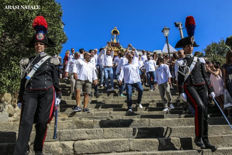 Capo d’Orlando – La Festa della Madonna, la celebrazione più attesa. Domani alle 11 su AM la diretta della Messa Solenne dal Monte