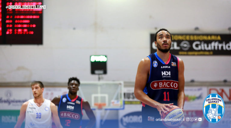 L’Orlandina Basket lotta fino alla fine, ma il derby va ad Agrigento per 59-68