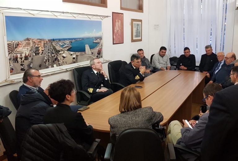 Il contrammiraglio Giancarlo Russo ha visitato il compartimento marittimo di Milazzo e gli uffici di Lipari e Sant’Agata Militello