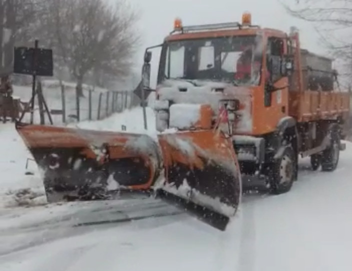 Emergenza neve, in azione uomini e mezzi della Città Metropolitana