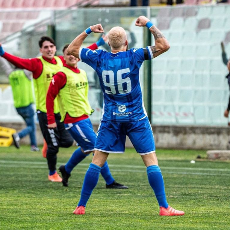 La giornata calcistica. L’FC Messina firma l’impresa in 9. Bene Città di Sant’Agata e Igea