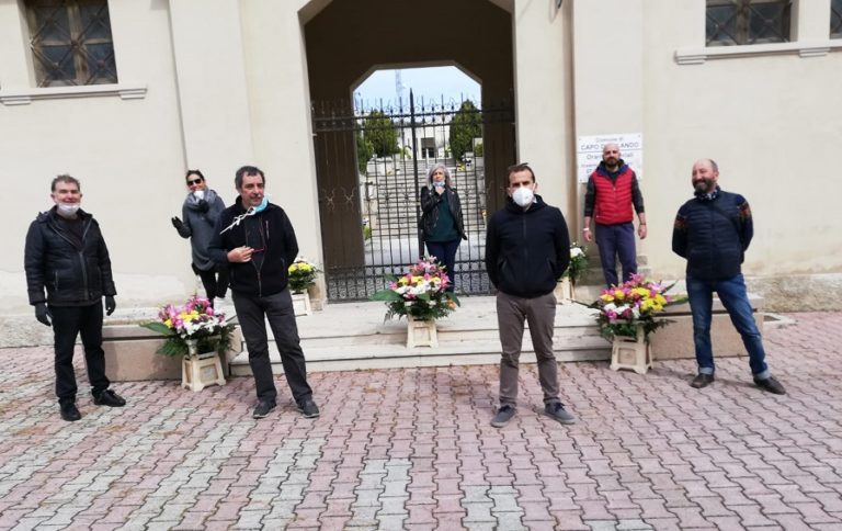 Fiori al cimitero chiuso, l’iniziativa dell’Amministrazione orlandina e dei fiorai