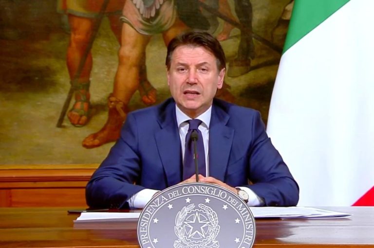 Conte conferma il Lockdown fino al 3 maggio. Dopo Pasqua riapertura di alcune attività