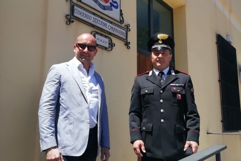 Naso, il comandante dei Carabinieri va in pensione. Il saluto del sindaco Letizia