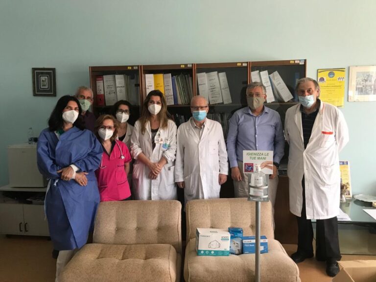 L’Associazione Siciliana Leucemia consegna DPI negli Ospedali di Palermo e Messina