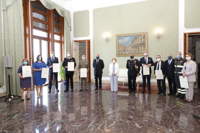 Messina – Le celebrazioni in occasione del 74° Anniversario della Festa della Repubblica