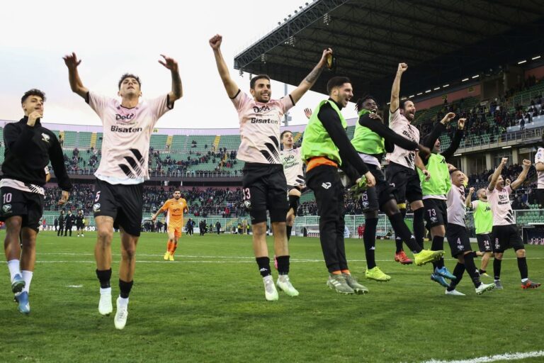 Calcio – Ufficiale: il Palermo torna in Serie C