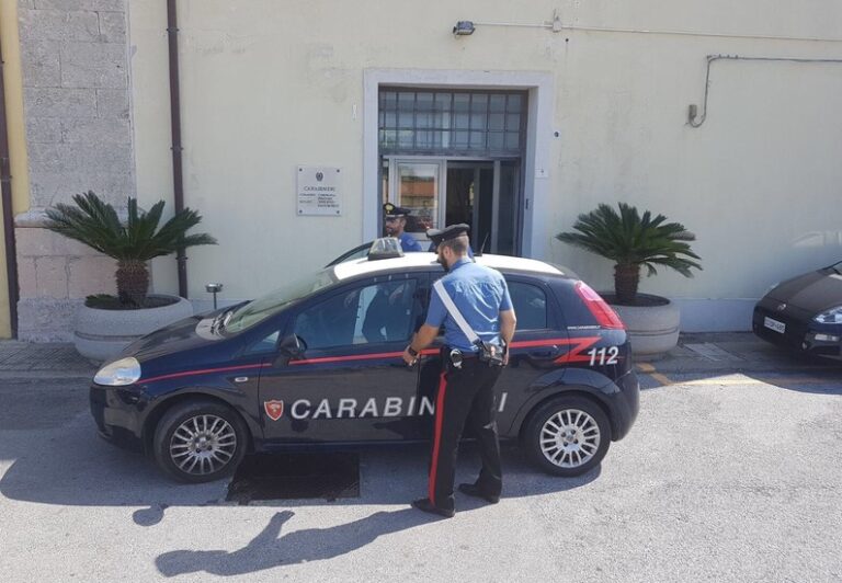 Milazzo, i carabinieri arrestano tre ladre catanesi. Avevano commesso furti “in trasferta”