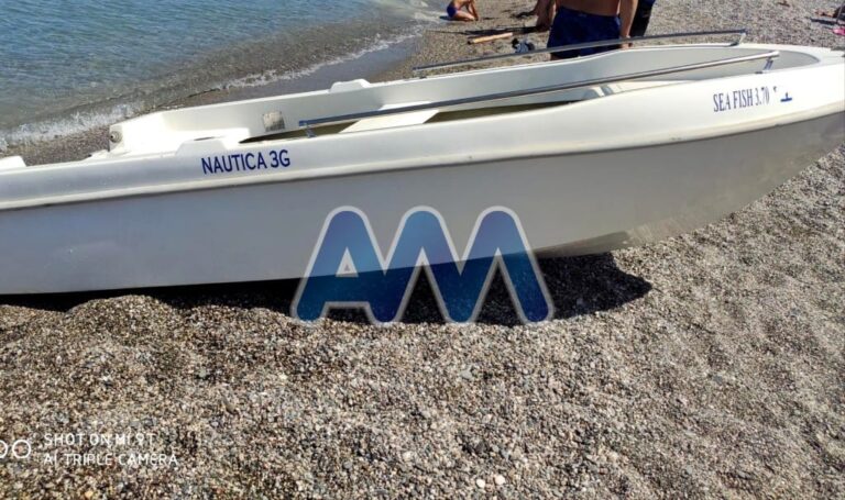 Capo d’Orlando – Un’onda fa ribaltare la barca, pescatori salvati da un poliziotto e un carabiniere