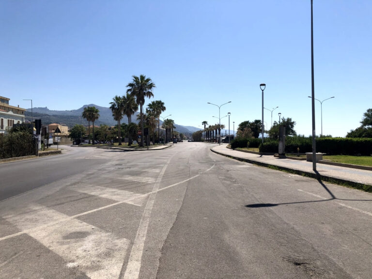 Sant’Agata di Militello – Istituita l’isola pedonale sul lungomare, dalle 19 alle 2