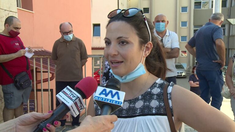 S. Agata Militello, la protesta delle partorienti: “Riaprite il punto nascita!”