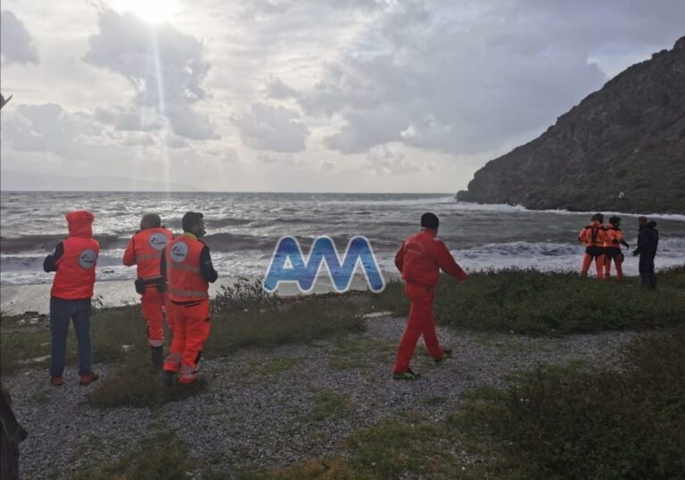 Milazzo, si cerca ancora il sottoufficiale della Guardia Costiera disperso in mare – VIDEO