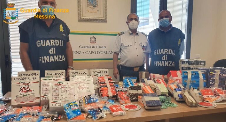 Capo d’Orlando – Sequestrati dalla Guardia di Finanza quasi 150.000 articoli per fumatori