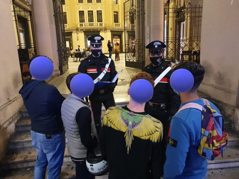 Messina – Serrati controlli alla movida, 13 denunce e 15 violazioni alle misure anti-Covid