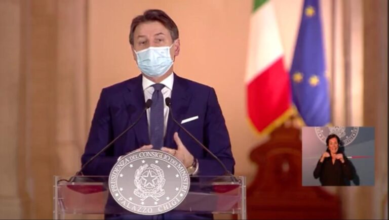 Nuovo DPCM – Conte: “Didattica in presenza. Palestre in sospeso, stop agli sport di contatto dilettantistici”