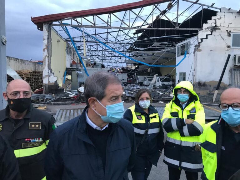 Alluvione nel catanese e nel ragusano, si fa la conta dei danni. Sopralluogo di Musumeci