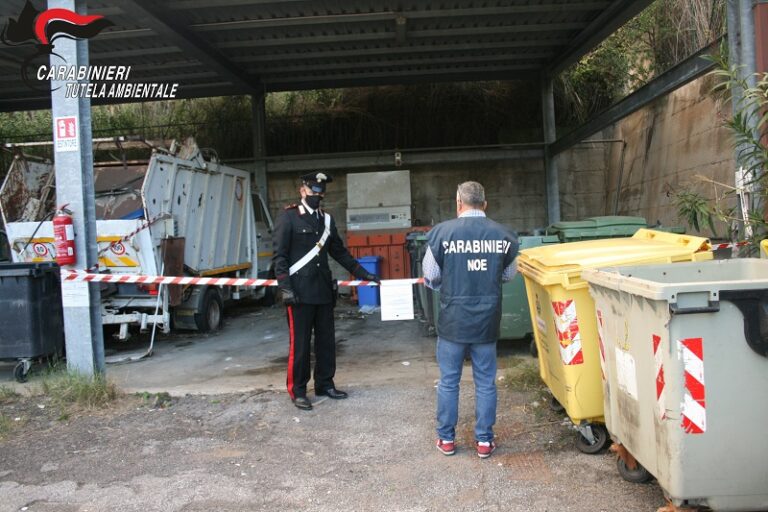 Rifiuti con Covid, intervento dei carabinieri nel Noe a Gualtieri Sicaminò