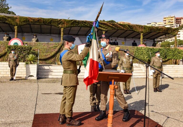 Messina – Cambio al comando del 5° “Aosta”: il Colonnello Gianvito Tinelli subentra a Filippo Di Stefano