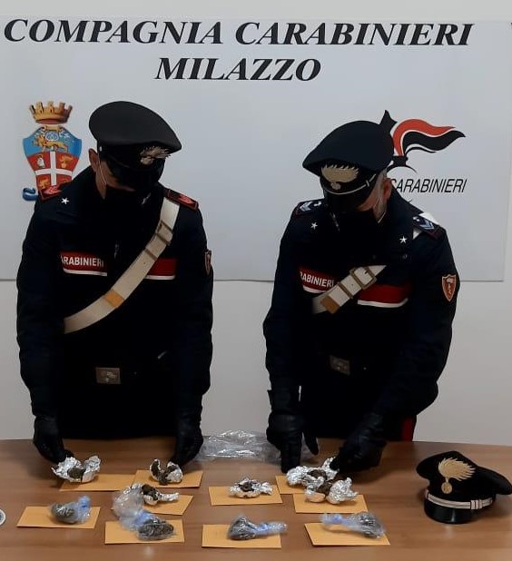 San Filippo del Mela – 35enne sorpreso con 100 grammi di Marijuana, arrestato dai Carabinieri