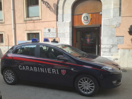 Giardini Naxos, arrestato 19enne per droga. Trovato con 1,5 kg di marijuna in casa