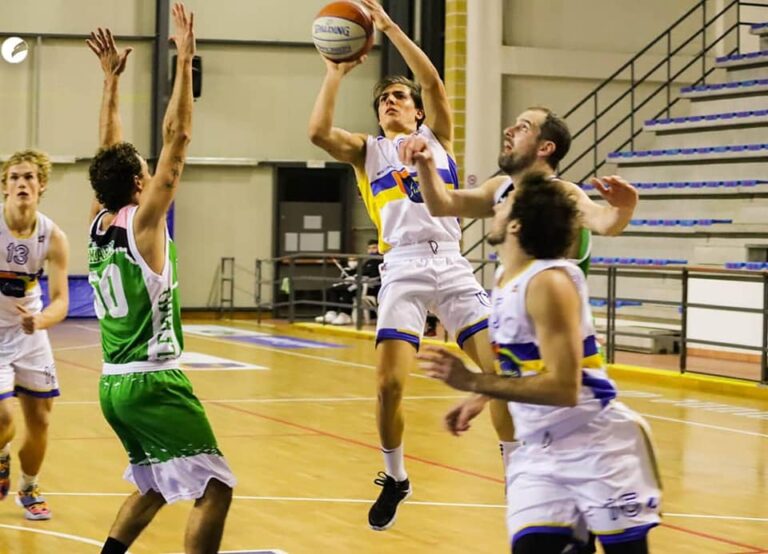 Basket, Serie B – Torrenova sconfitta in casa dal Green Basket Palermo per 63-69