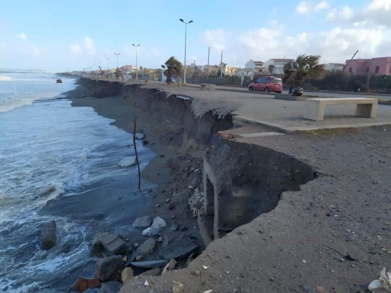 Barcellona Pozzo di Gotto: l’iter per riqualificare il lungomare eroso dalla mareggiate