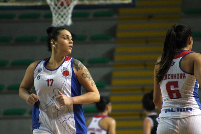 Basket, Serie A2 Donne – Insulti a Giorgia Manfrè durante la partita contro l’Umbertide