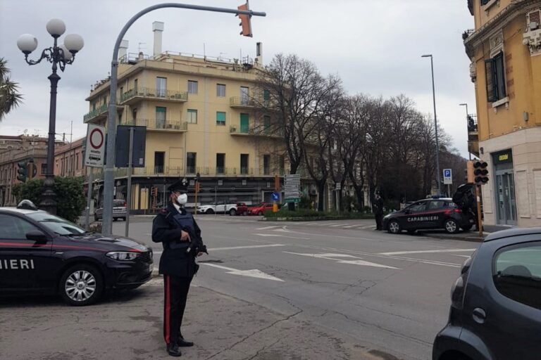 Controlli anti-Covid dei Carabinieri a Messina: 2 arresti, 6 denunce e 12 segnalazioni