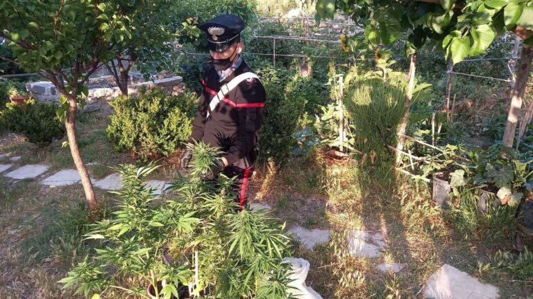 Taormina – 3 arresti per spaccio di droga. Rapine e aggressioni a chi non pagava