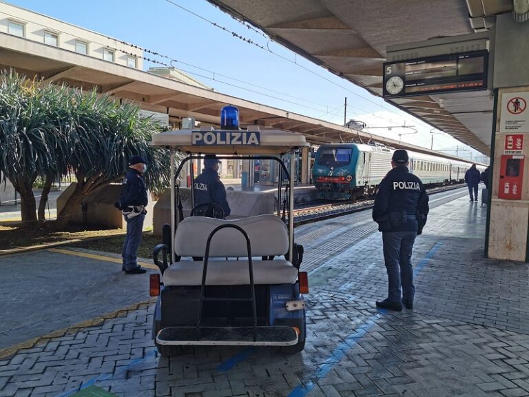 Bilancio Polfer: denunciato un uomo per avere danneggiato due treni