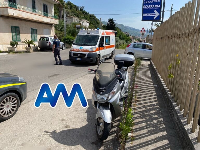 Capo d’Orlando – Scontro tra un’auto e uno scooter in c.da Malvicino, ferito un 40enne