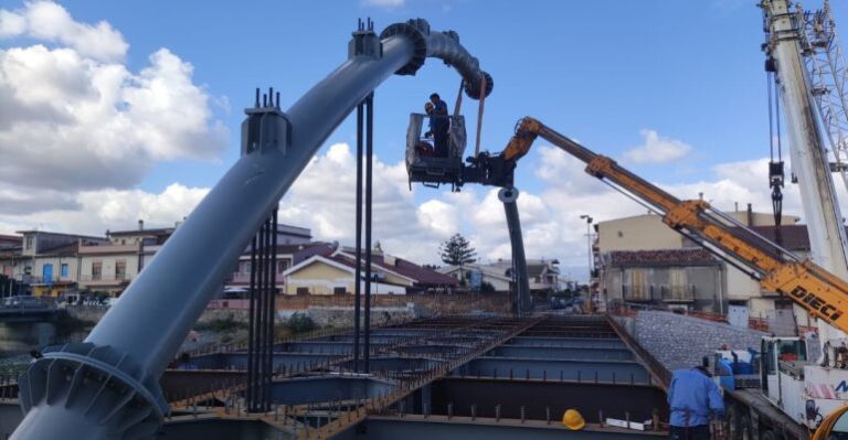 Barcellona Pozzo di Gotto – Procedono i lavori di realizzazione del nuovo ponte di Calderà