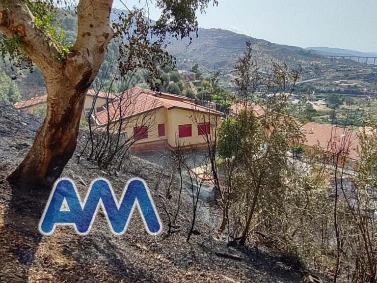 Santo Stefano di Camastra, a meno di 24 ore un altro incendio. Udita esplosione