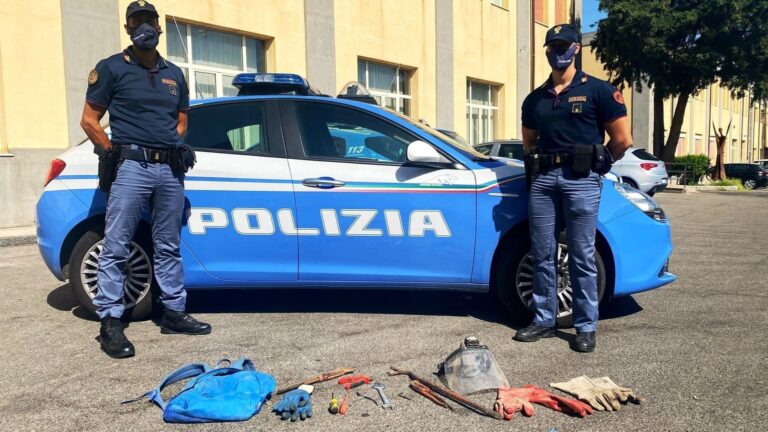 Ladri in azione all’ex birrificio Messina. La Polizia di Stato arresta quattro messinesi