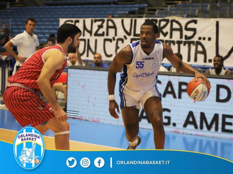 Basket – L’Orlandina stecca la prima uscita ufficiale. Al PalaFantozzi passa Chiusi dopo un overtime