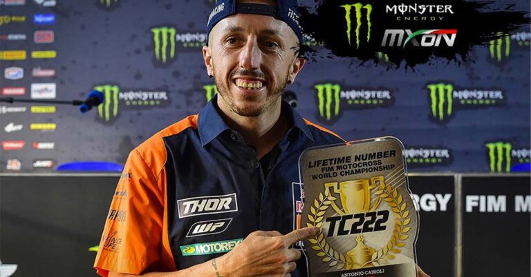 Tony Cairoli si ritira. La FIM ritira il numero 222: nessuno potrà più indossarlo nel motocross