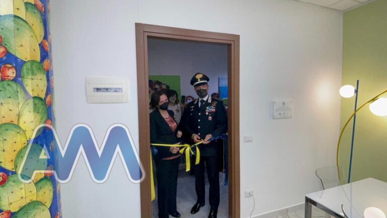 Santo Stefano di Camastra, inaugurata la “stanza tutta per se” dedicata alle donne vittime di violenza