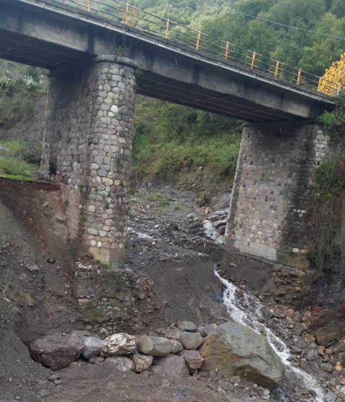 Novara di Sicilia: preoccupano le condizioni del ponte di San Basilio