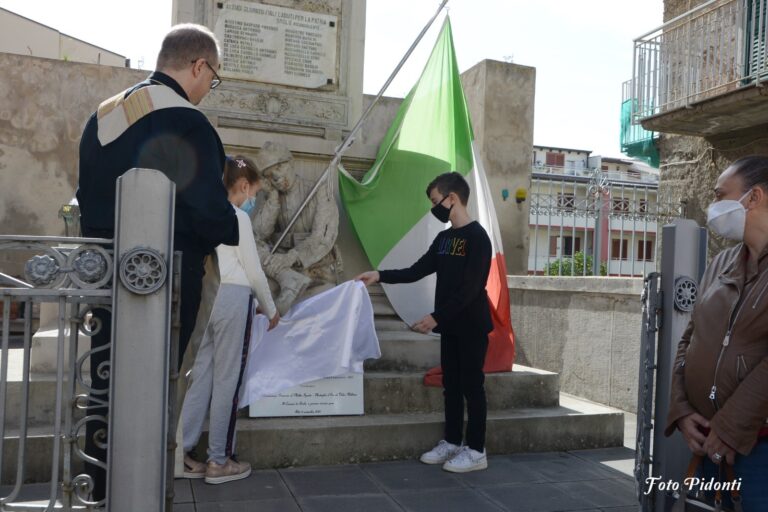 Brolo, commemorazione dei caduti a 100 anni dalla deposizione della statua del Milite Ignoto