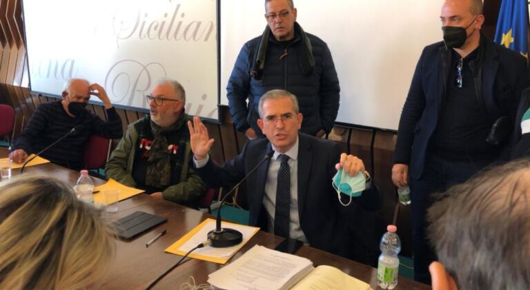 Sicilia – Protesta autotrasportatori, Falcone: «Urgente soluzione dal Governo nazionale, Regione conferma aiuti e sostiene istanze»